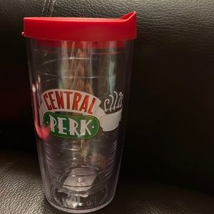 Central perk Friends tervis tumbler with lid brand new!
